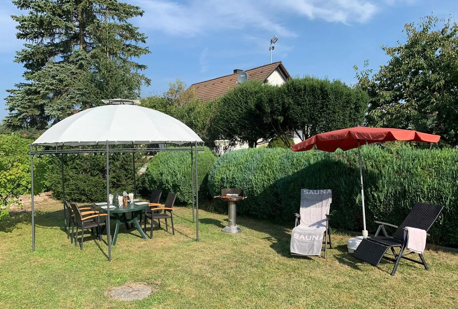 Schoene Wohnung Mit Grossem Garten Pyrbaum Tyskland
