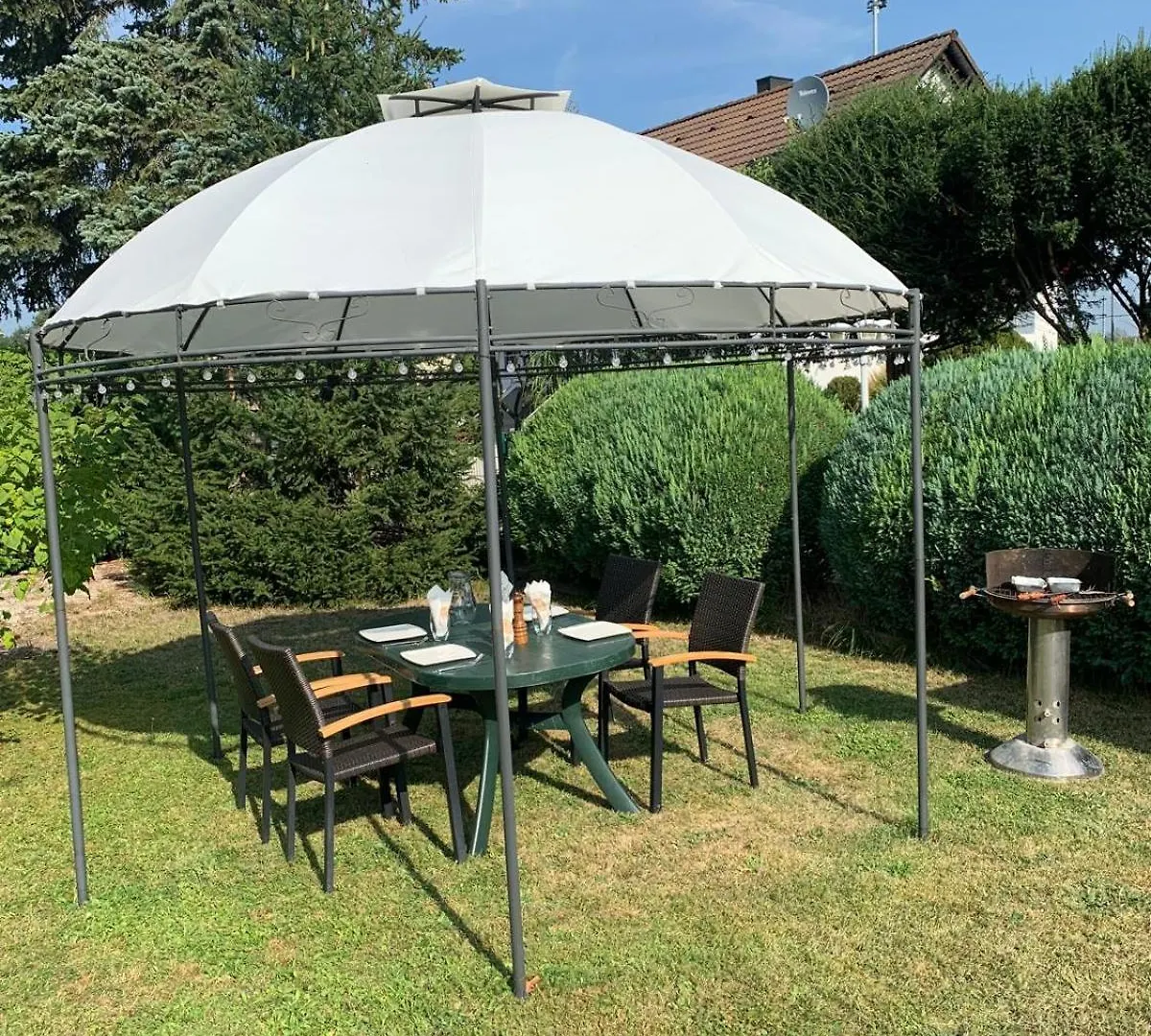 Lägenhet Schoene Wohnung Mit Grossem Garten Pyrbaum